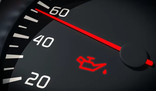 oil change service needed - oil indicator light on dashboard